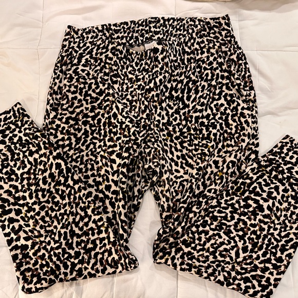 CABi Spotted Jogger, size Medium - Picture 3 of 9